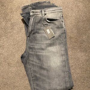 Brand new 6397 jeans